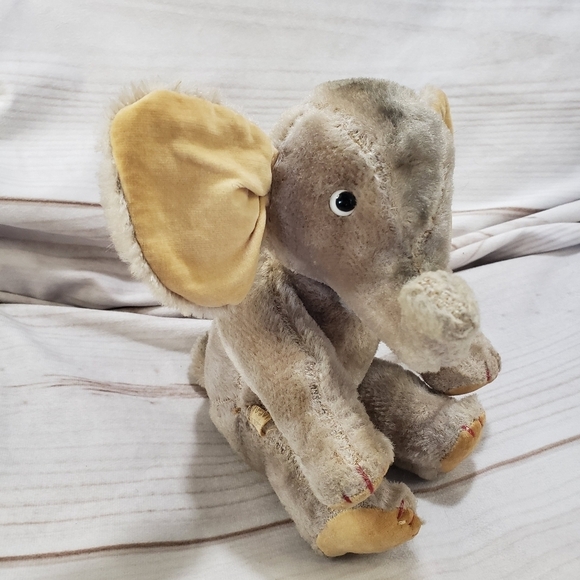Vintage Mohair Elephant Straw Stuffed Animal Made In Japan 1950s Sitting 7 Inch - Picture 4 of 15